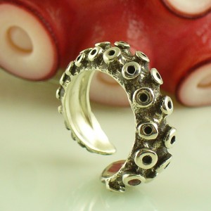 Versatile size 13 $$